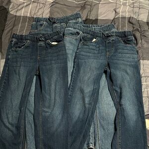 Bundle of 4 pair of boys jeans size 7